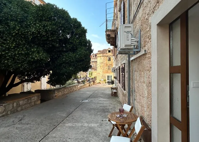 Daire San Pietro Supetar