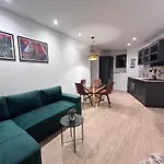 San Pietro Apartment *