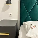 San Pietro Apartment *